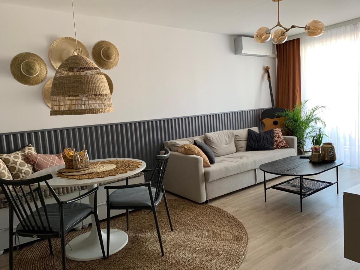 Central Point By Zoom Apartments Bratislava Exterior foto